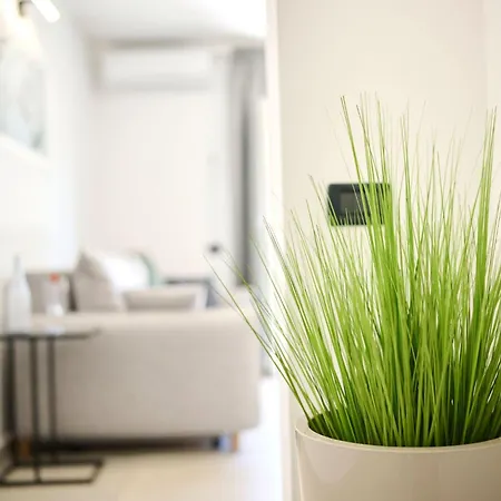 In Mit Eigenem Parkplatz By Interhome *